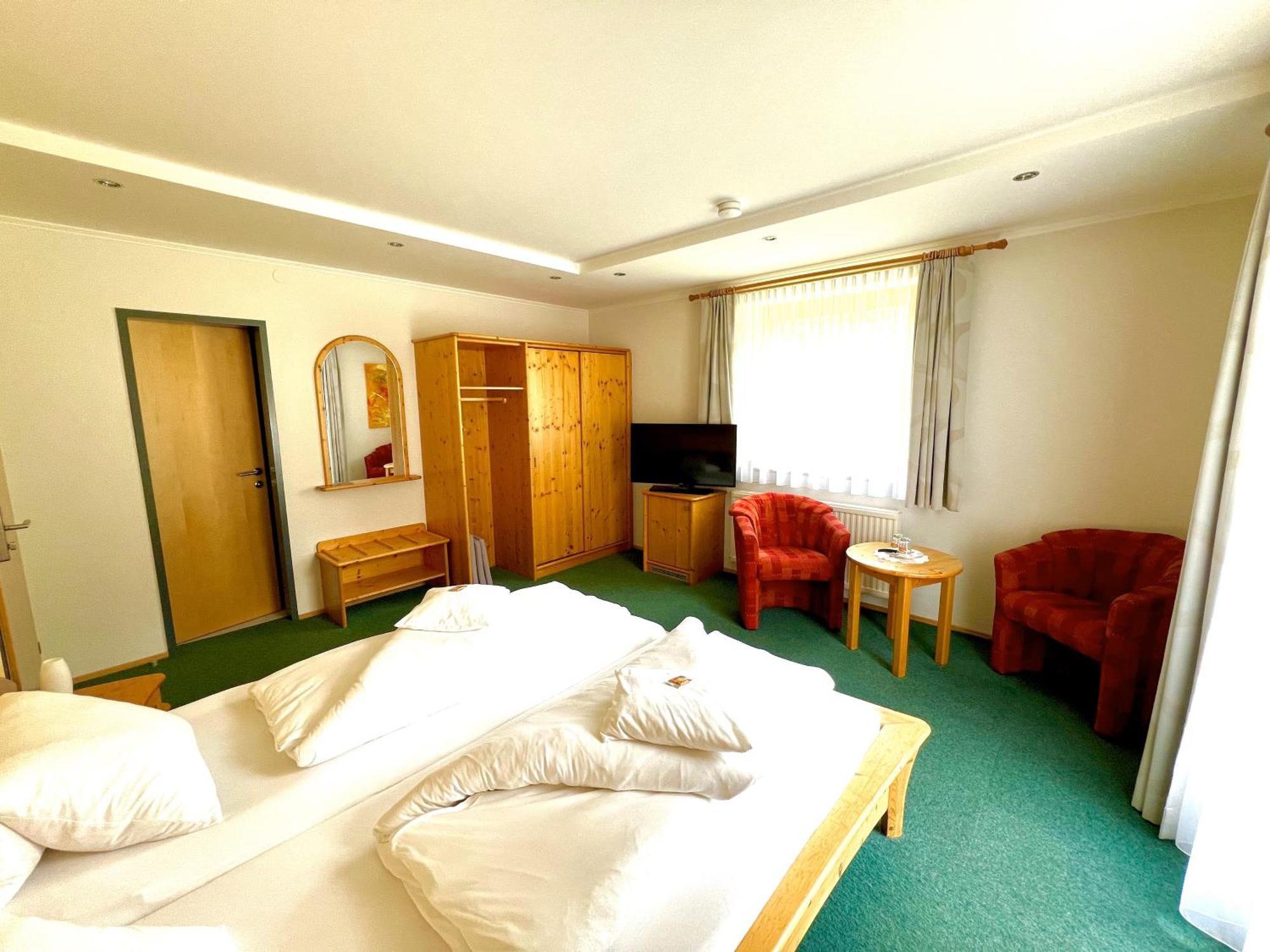 Hotel Garni Burger Sankt Jakob in Defereggen Dış mekan fotoğraf